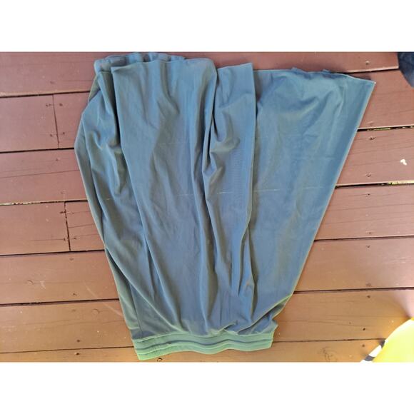 Halara Women’s Size L Teal Ruffle 2-in-1 Quick Dry Flowy High Low Maxi Skirt NWT - Picture 4 of 4